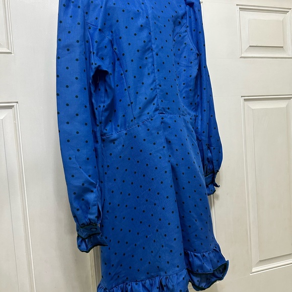 Ruffle bowknot polka dot dress. Beautiful dress!!!!! - Picture 6 of 6